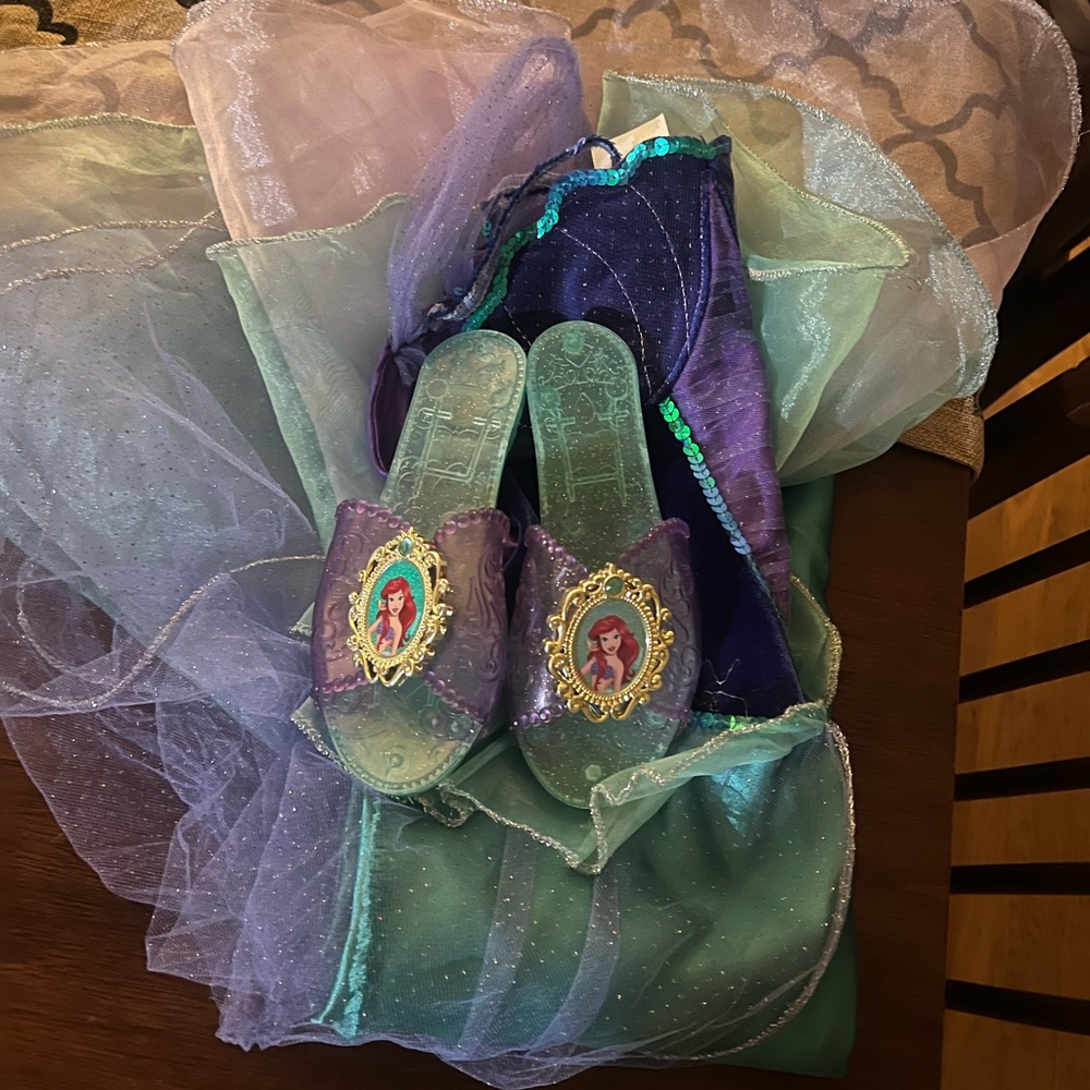 Disney Little Mermaid Dress up and shoes